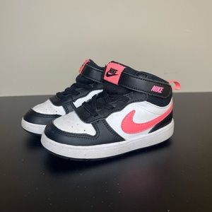 Nike Court Borough Mid 2 Size 8C Black and Pink